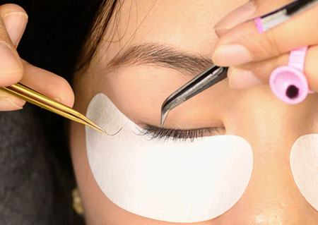 Lash-Stylist-Estilista de pestañas